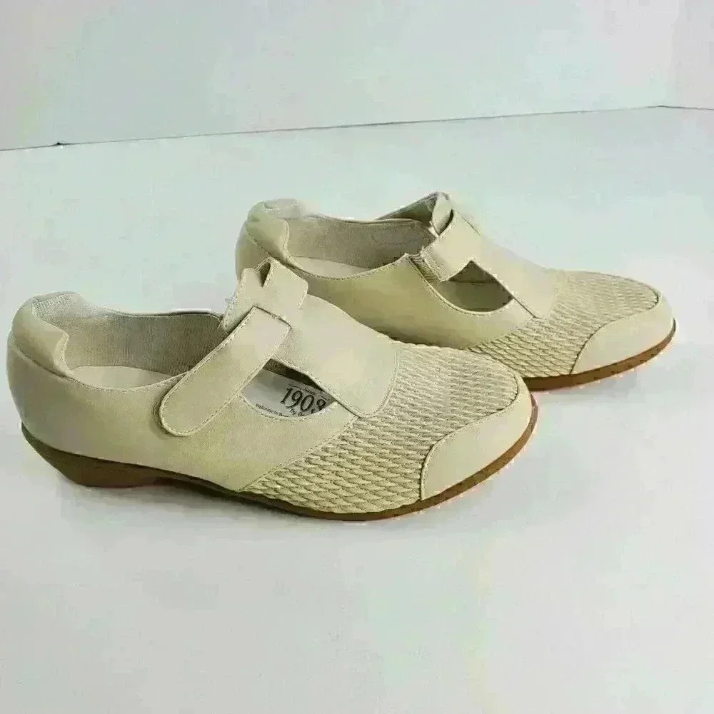 Stretch'n Form by Beacon Adjustable Strap Beige Women Comfort Shoes Size 8.5 New